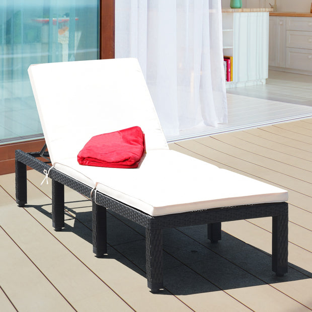 Patio Rattan Lounge Chair