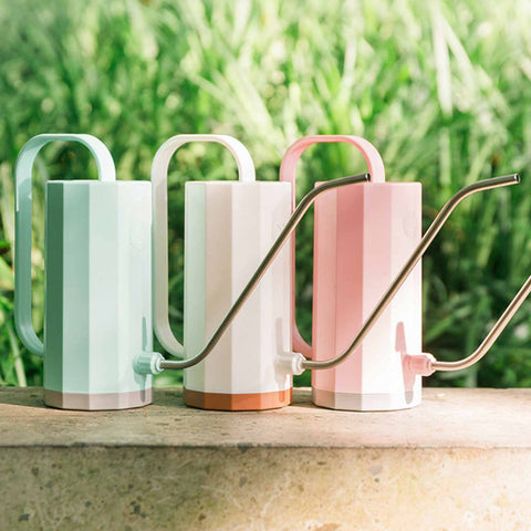 Long Mouth Watering Can